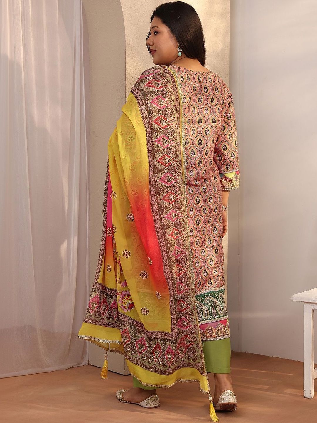Dhiyona Women's Plus Size Ethnic Motifs Printed Kurta with Trousers & Dupatta