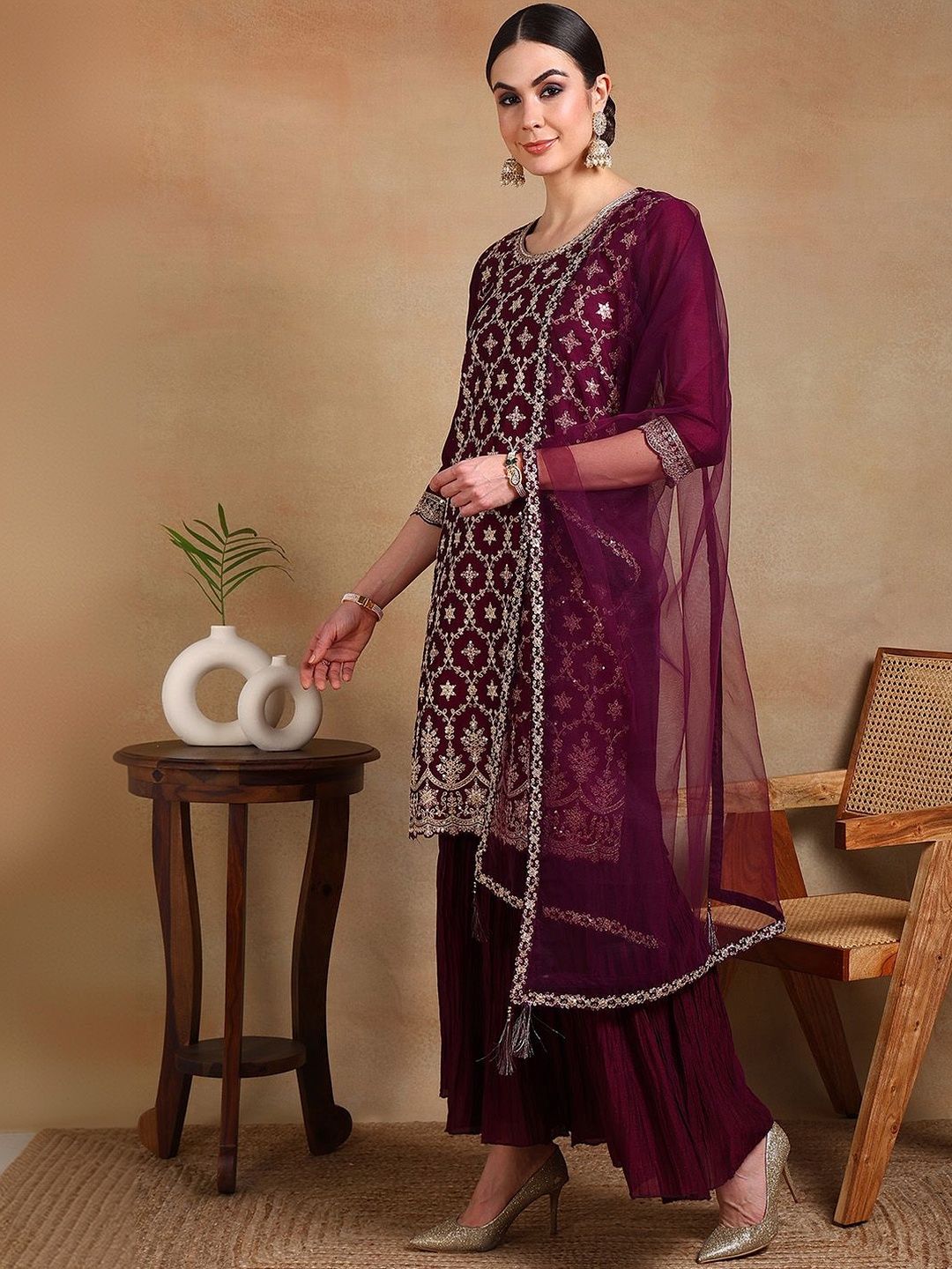 Dhiyona KL Women Ethnic Motifs Embroidered Regular Thread Work Kurta with Sharara & With Dupatta