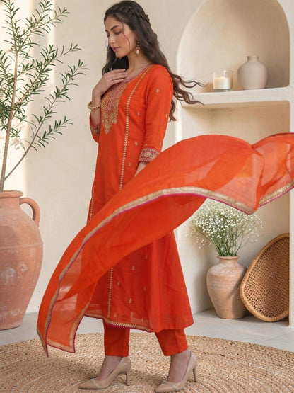 Women Ethnic Motifs Embroidered Regular Thread Work Kurta with Trousers & With Dupatta