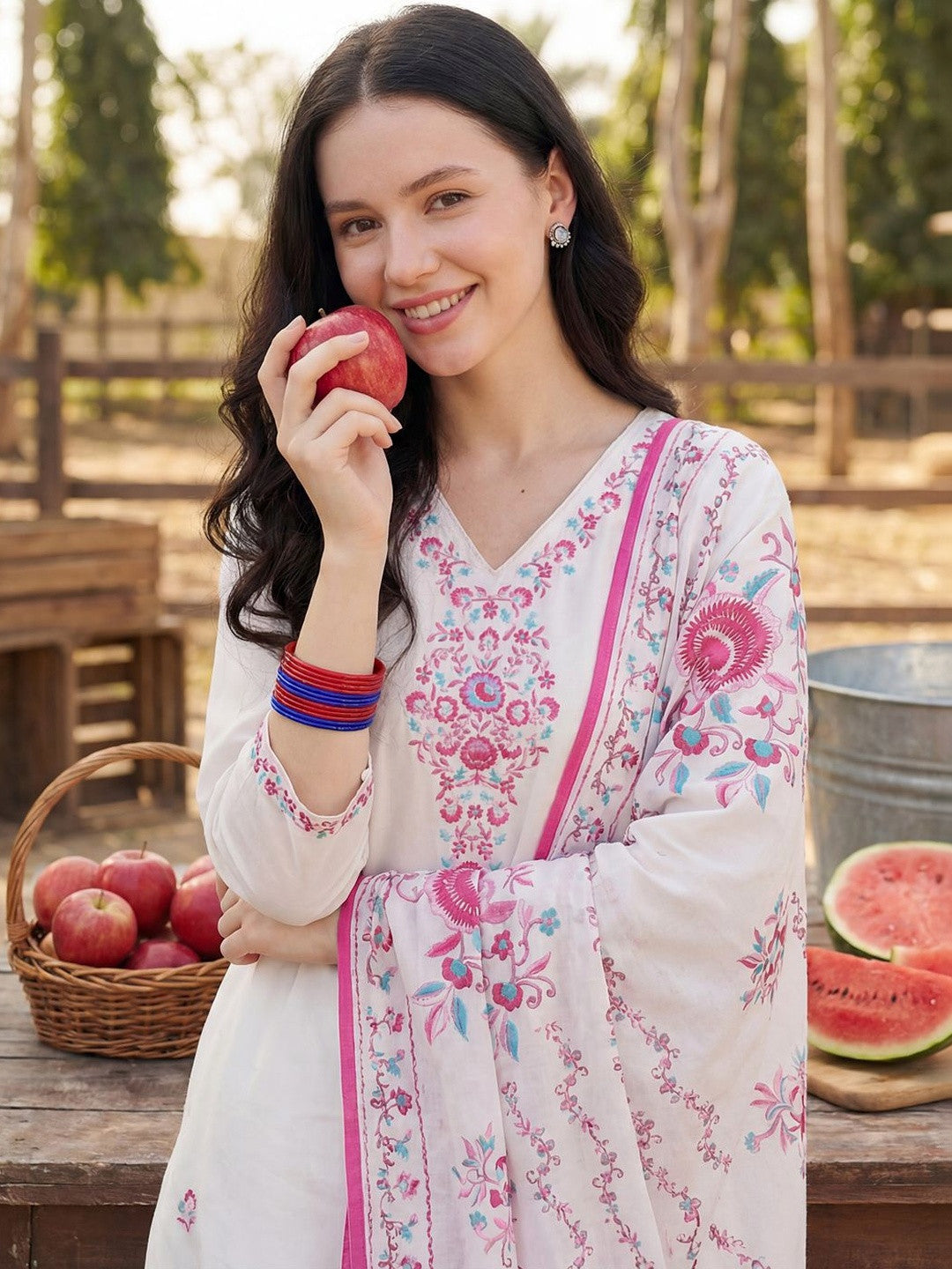 Women Floral Embroidered Regular Thread Work Pure Cotton Kurta with Trousers & With Dupatta