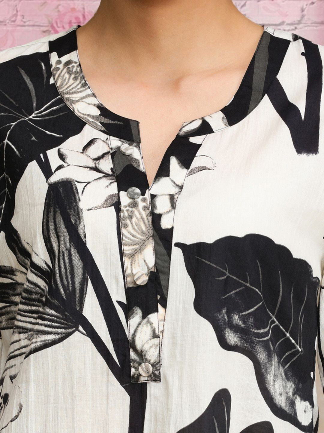 Printed Pure Cotton Round Neck Kurta & Trousers