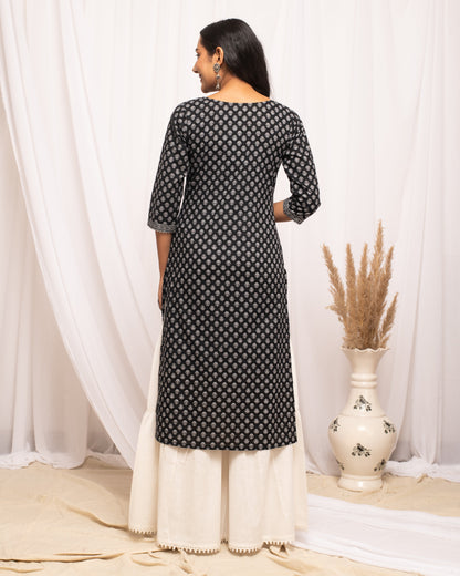 Women's Floral Printed Black Cotton Straight Kurta