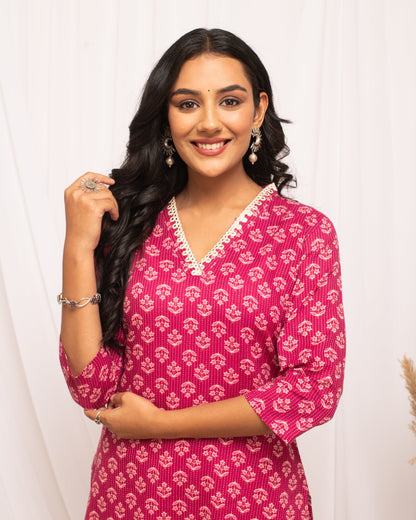 Women's Floral Printed Pink Cotton Straight Kurta