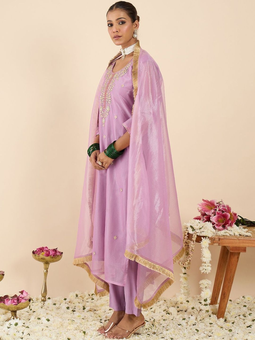 Women Ethnic Motifs Embroidered Regular Thread Work Kurta with Trousers & With Dupatta