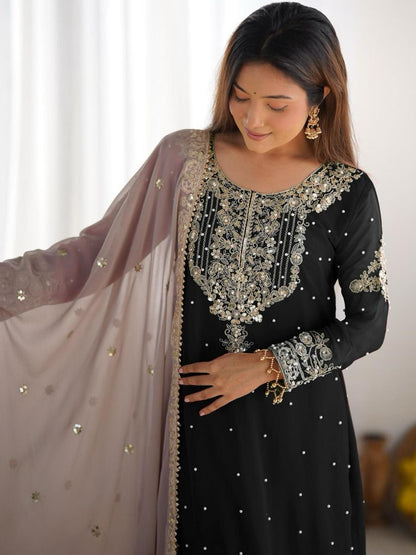 Dhiyona KL Women Ethnic Motifs Embroidered Regular Sequinned Kurta with Sharara & With Dupatta