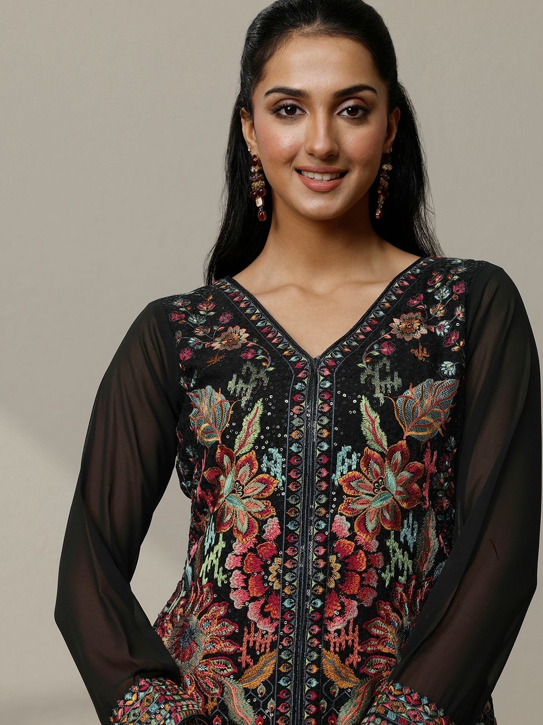 Dhiyona LL Women Floral Embroidered Panelled Thread Work Kurti with Palazzos & With Dupatta