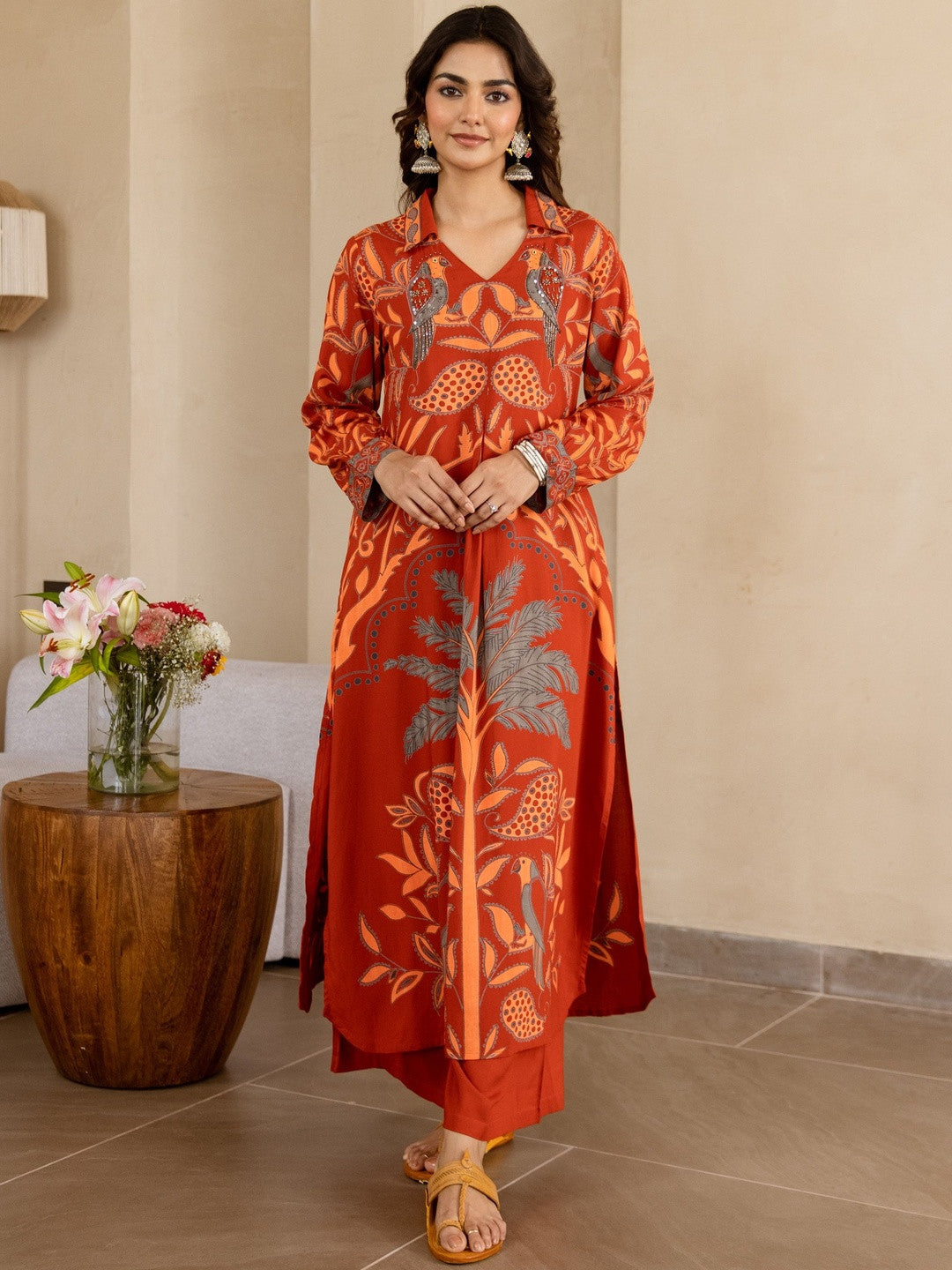 Ethnic Motifs Printed Beads and Stones Straight Kurta with Trouser