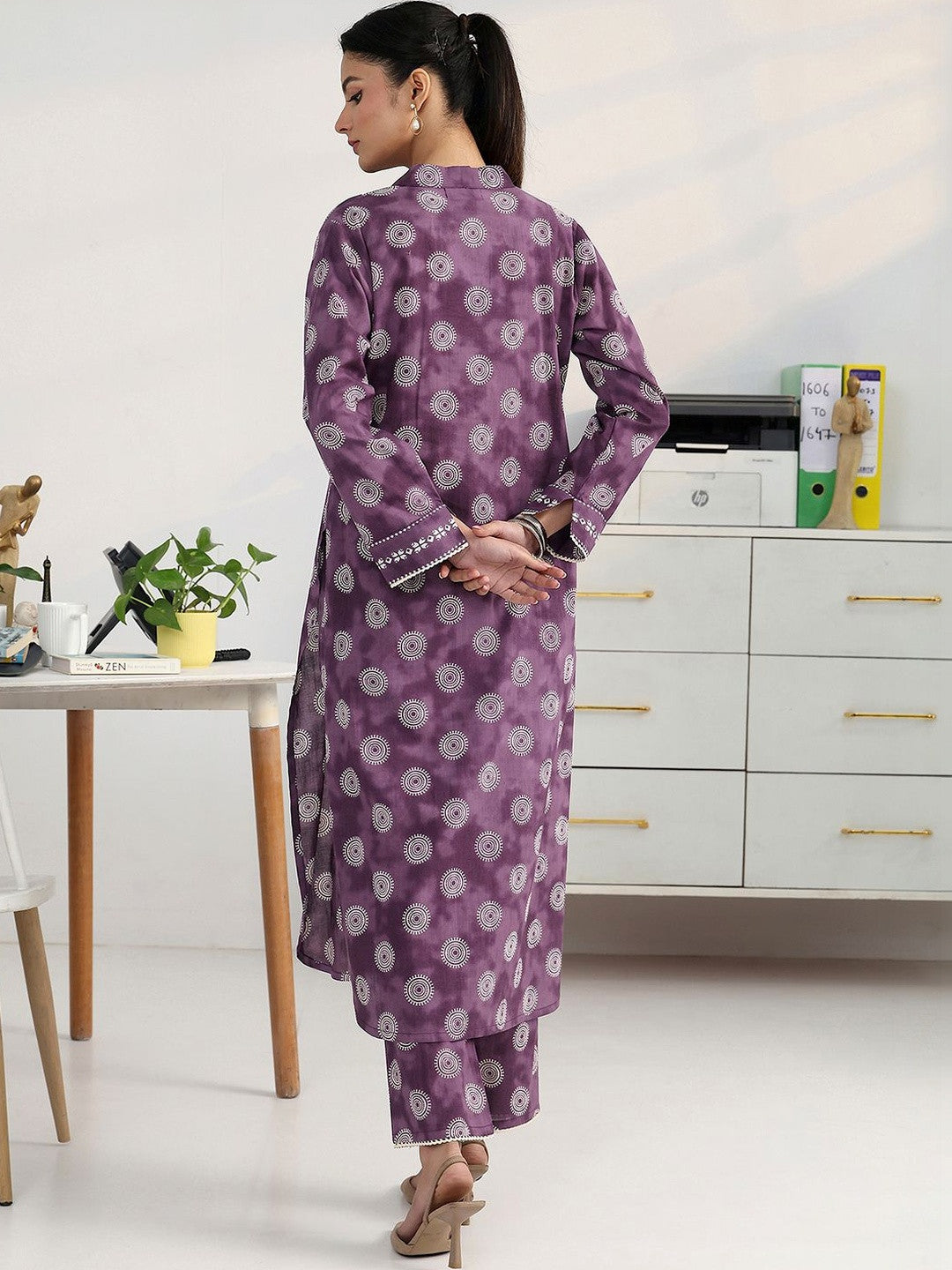 Women Ethnic Motifs Printed Regular Kurta with Trousers