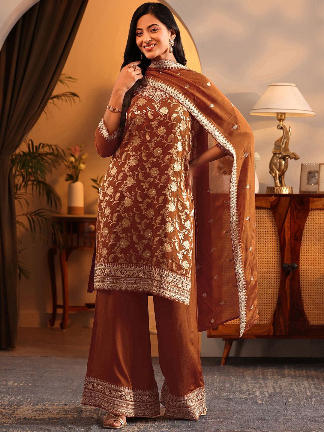 Dhiyona LL Women Floral Woven Design Thread Work Kurta with Palazzos & Dupatta