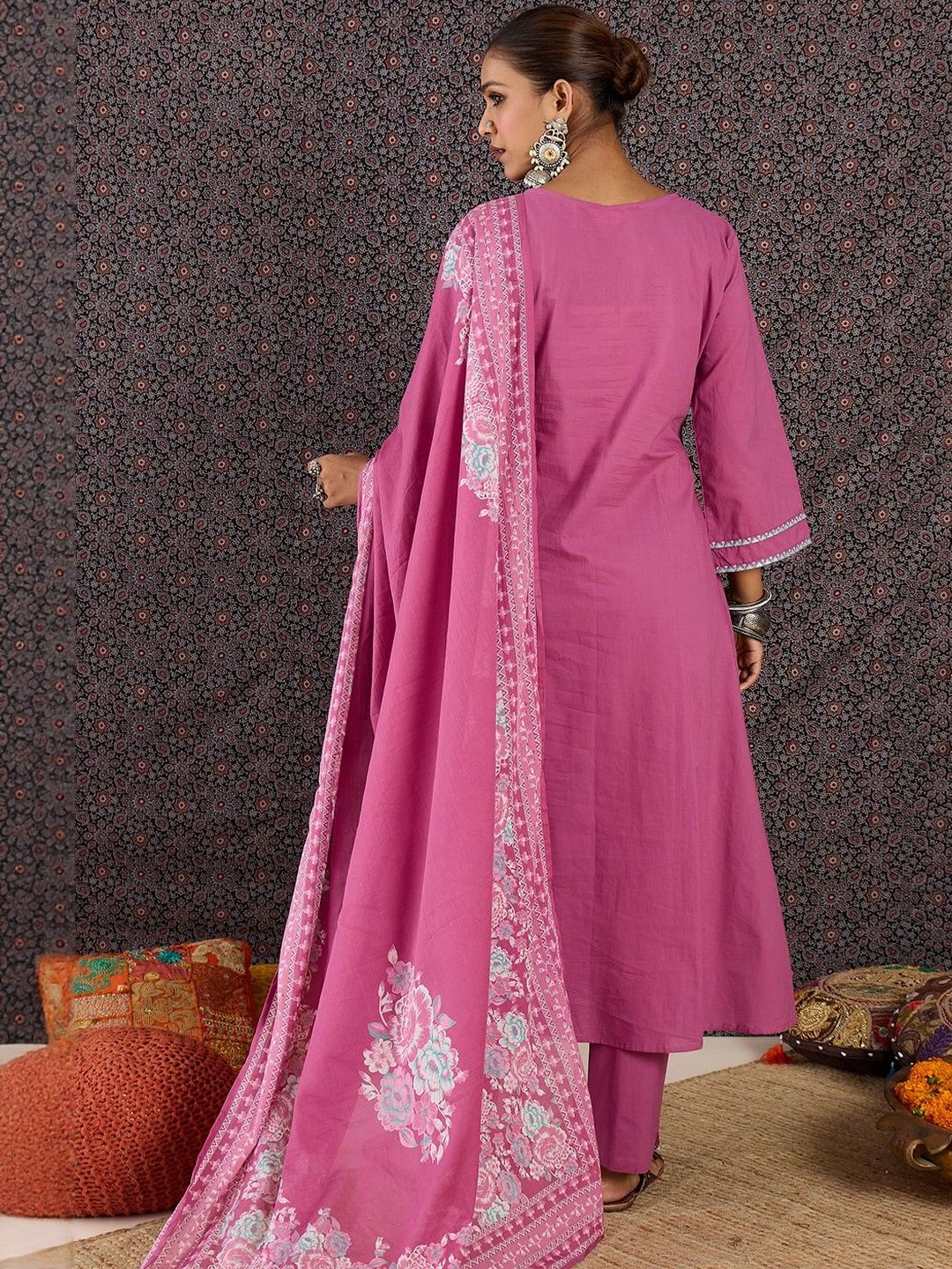 Women Floral Embroidered Regular Thread Work Pure Cotton Kurta with Trousers & With Dupatta