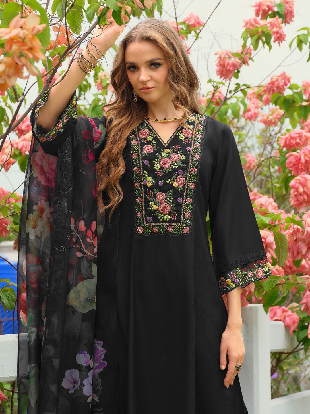 Dhiyona IE Floral Embroidered V-Neck Liva A-Line Kurta With Trousers & Dupatta