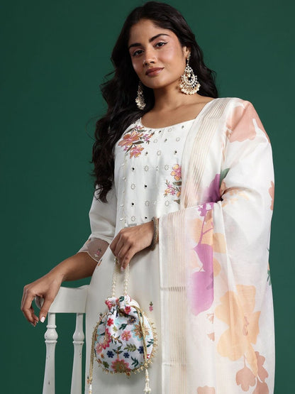Dhiyona Women's Floral Embroidered Regular Mirror Work Kurta with Trousers & With Dupatta