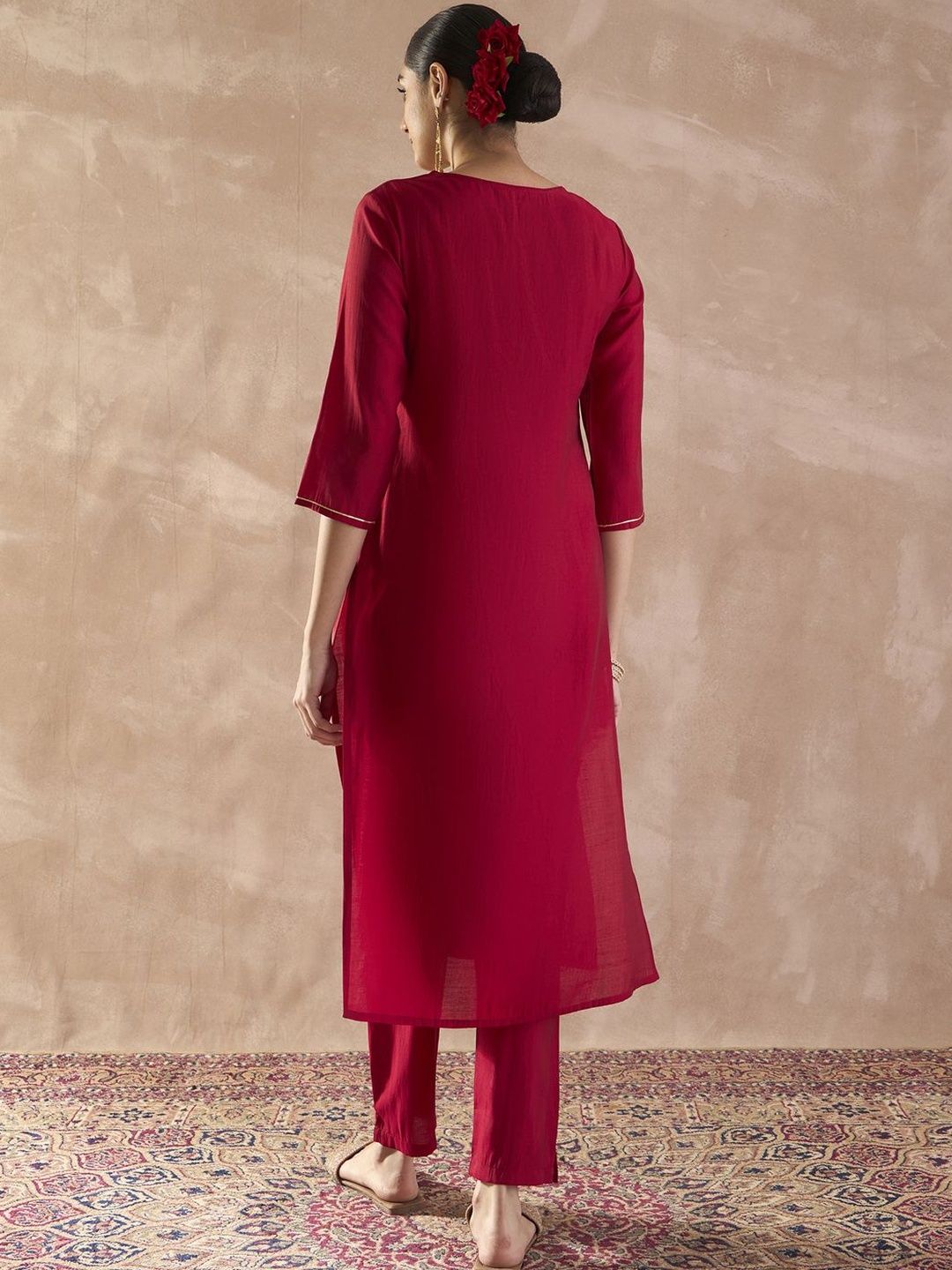 Dhiyona IE Embroidered Round Neck Tunic With Trousers