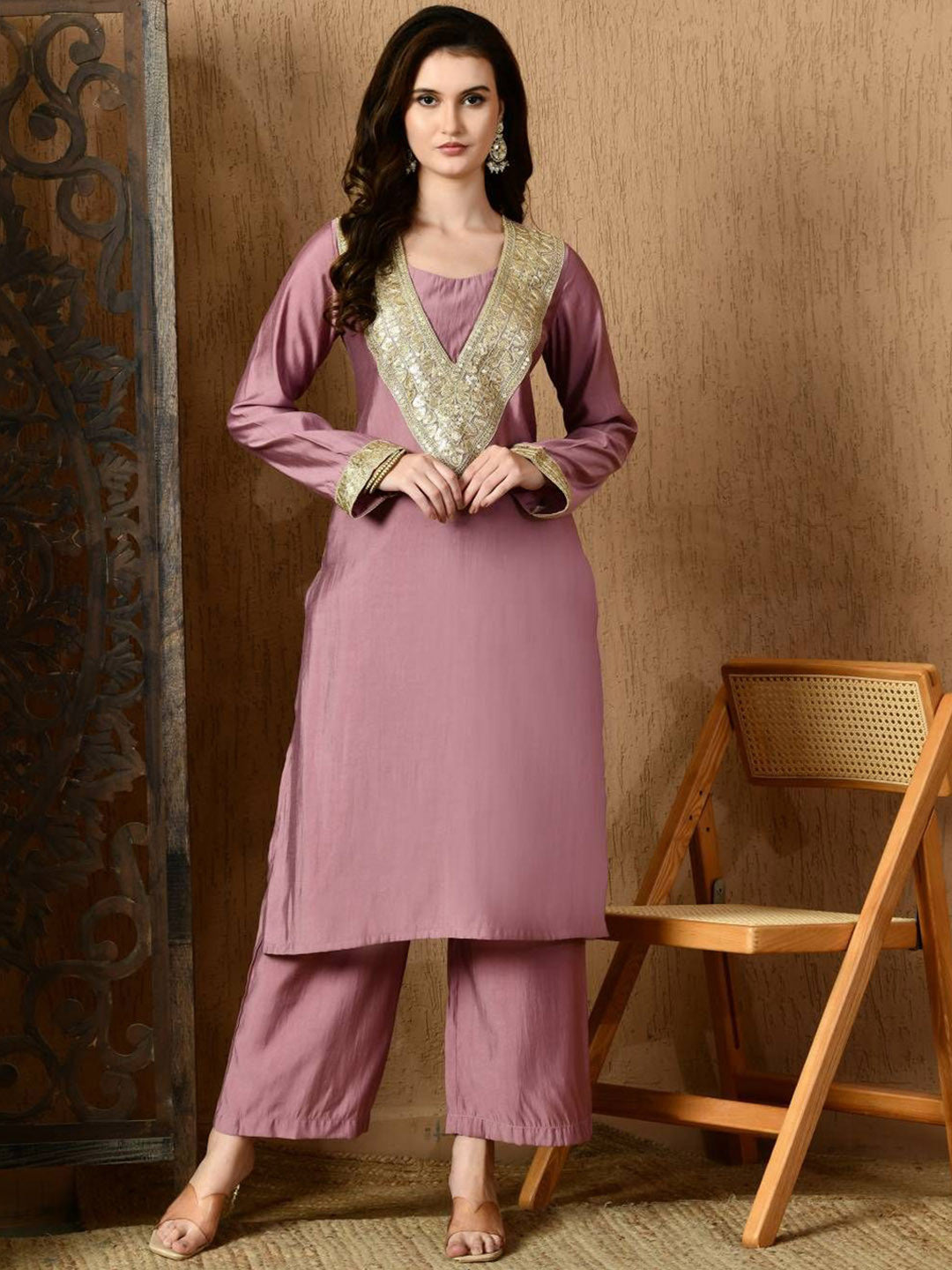 Round Neck Long Sleeves Kurta With Trousers & Dupatta