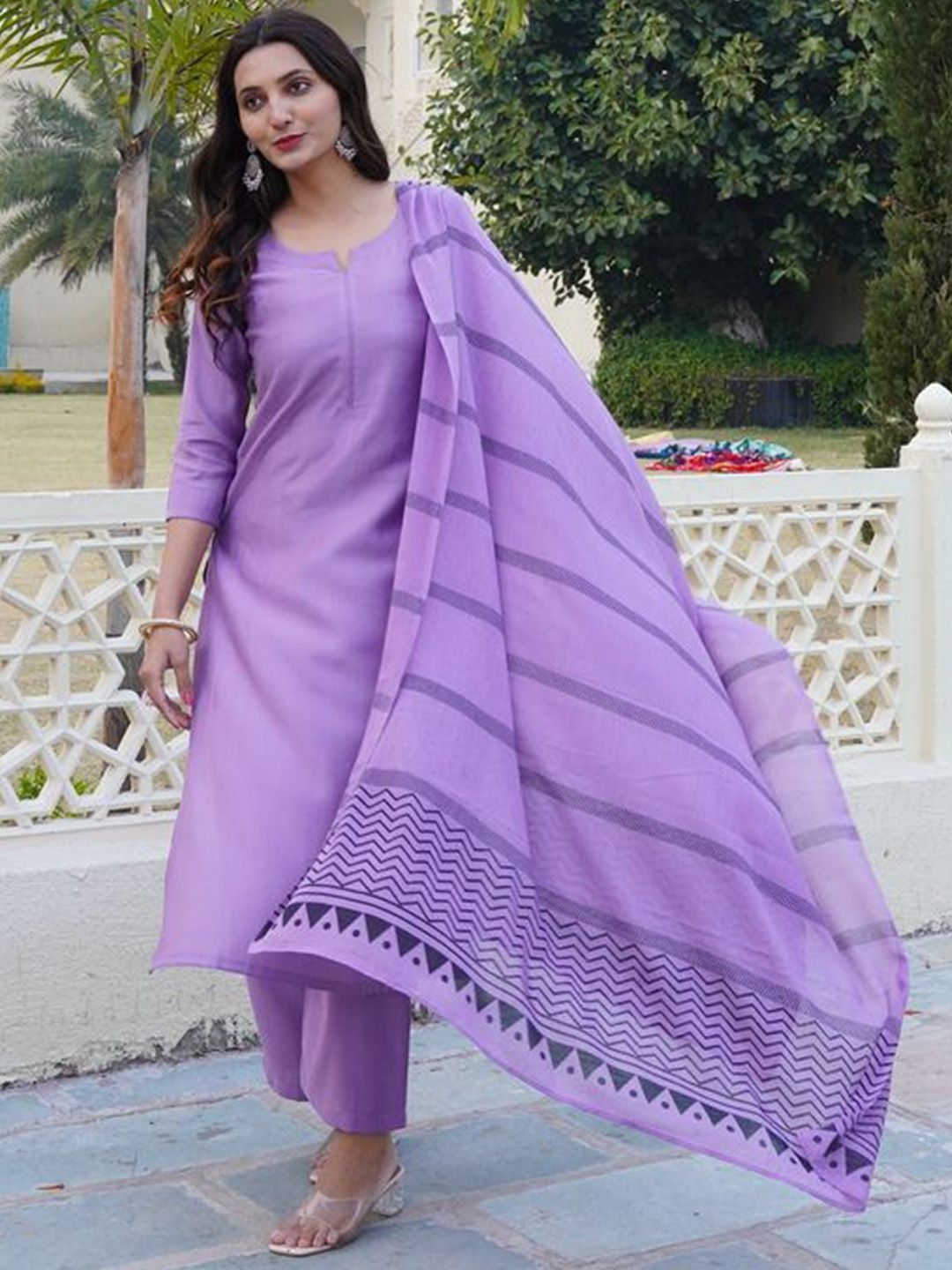 Dhiyona KL Notch Neck Straight Kurta With Palazzos And Dupatta