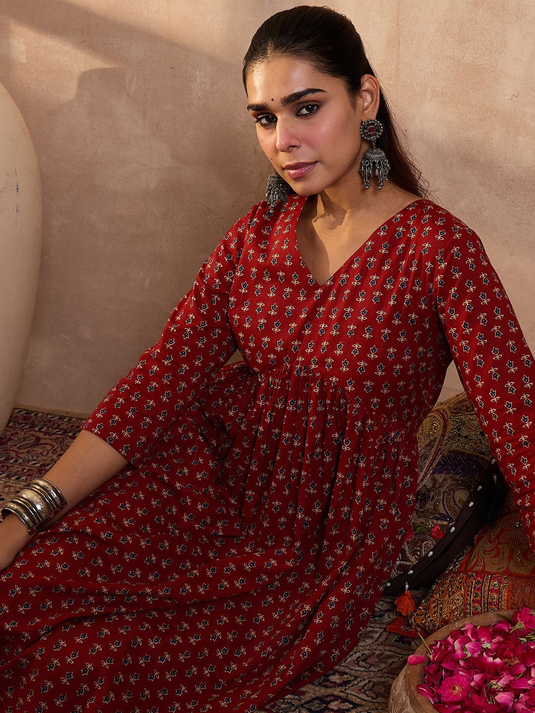 Dhiyona IE Floral Printed V-Neck Pure Cotton Tunic With Trousers