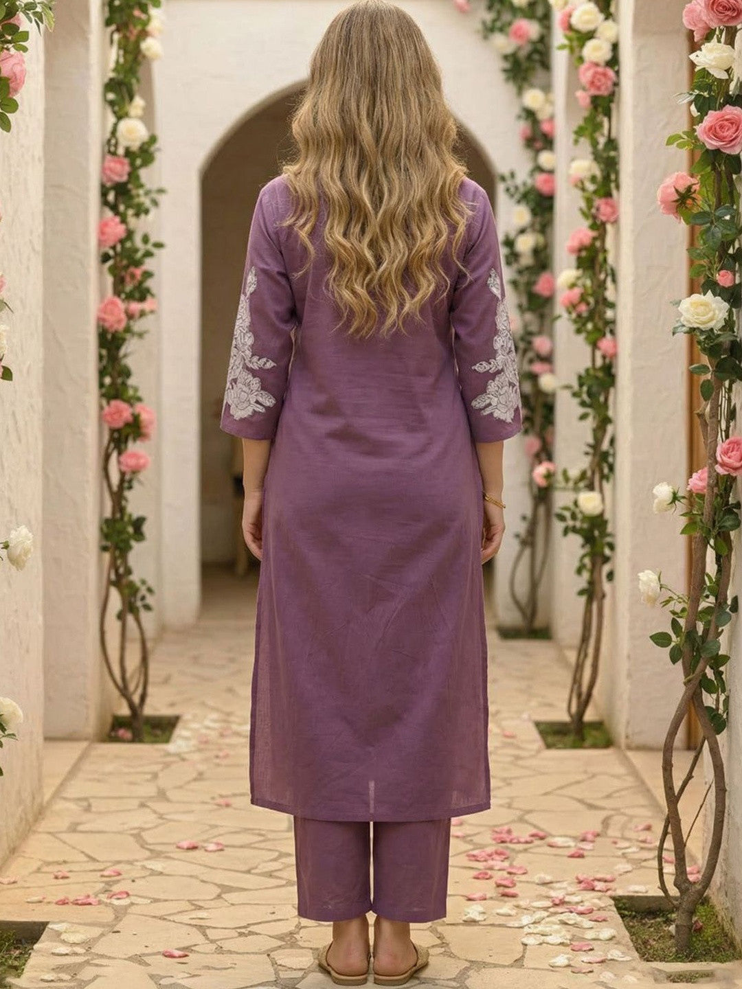 Women Floral Printed Regular Pure Cotton Kurta with Trousers