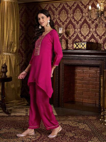 Dhiyona CH Women Floral Embroidered Pleated Kurta with Trousers