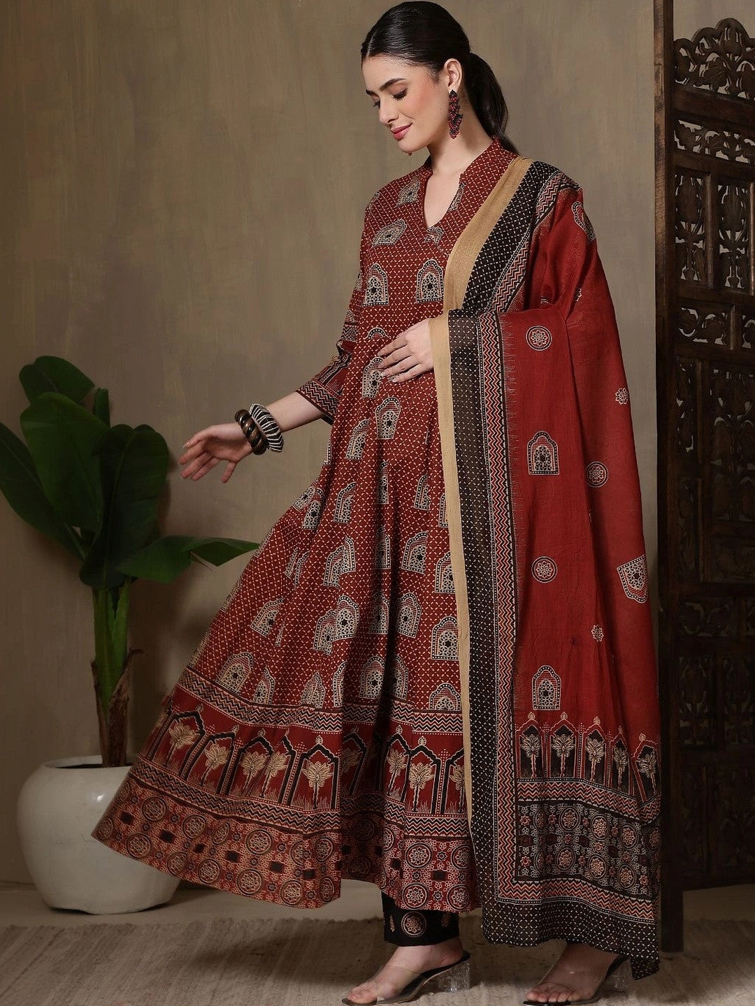 Women Ethnic Motifs Printed Regular Pure Cotton Kurta with Trousers & With Dupatta