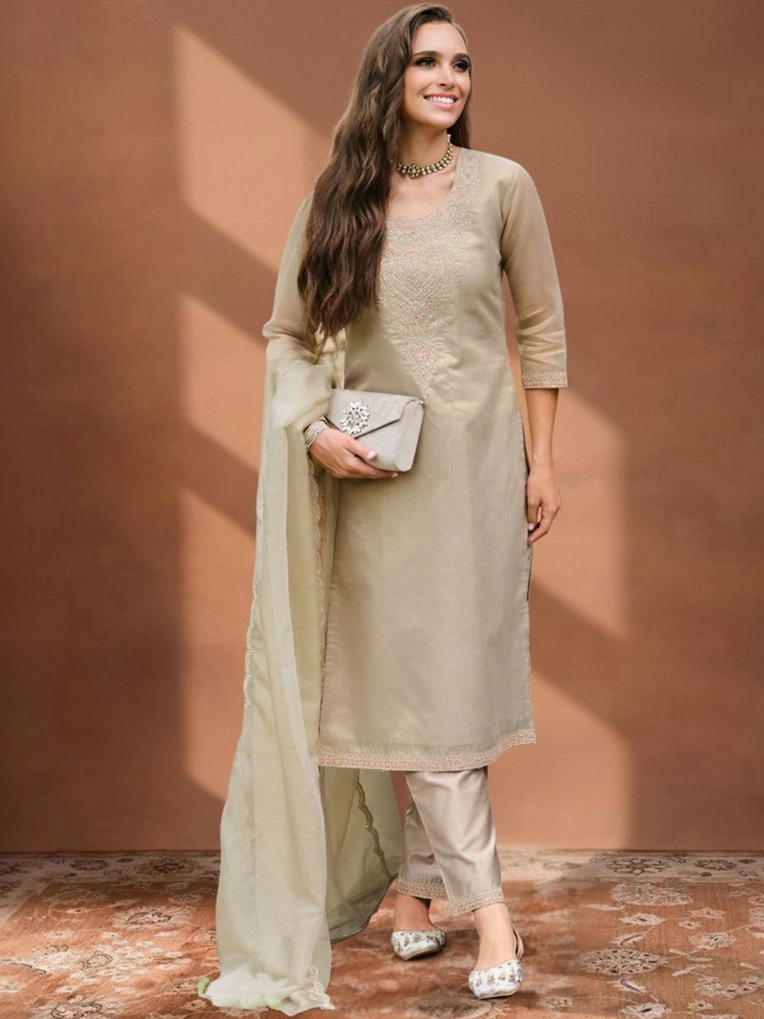Dhiyona IE Women Ethnic Motifs Embroidered Regular Thread Work Kurta with Trousers & With Dupatta
