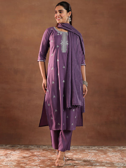 Floral Embroidered Straight Gotta Patti Kurta With Trousers & Dupatta