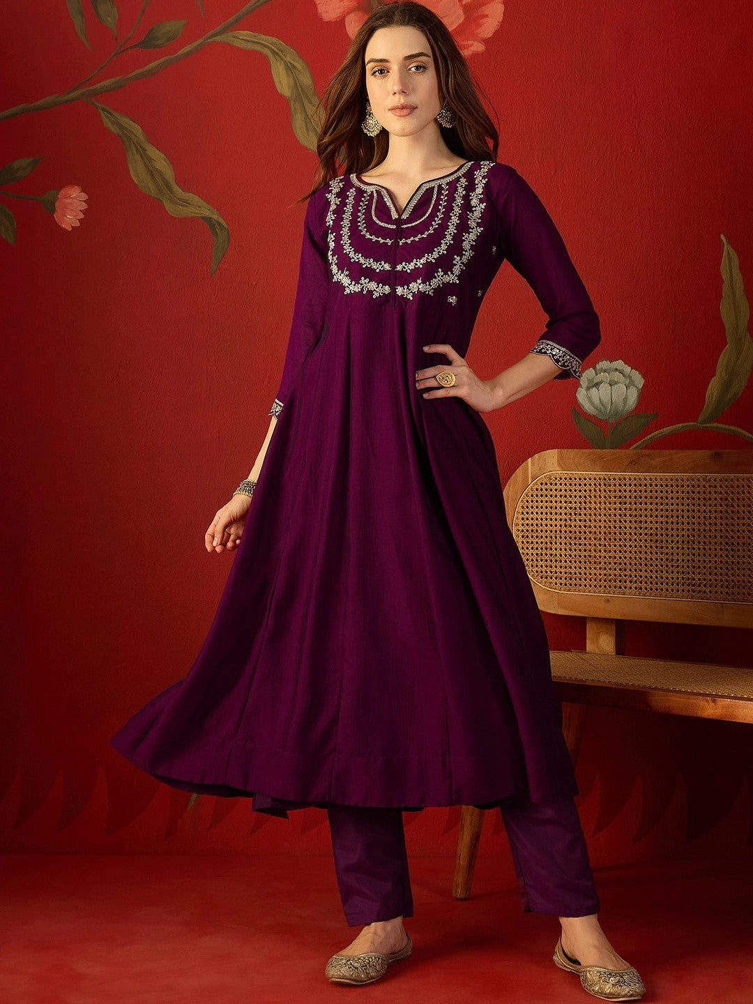 Women Embroidered Regular Thread Work Kurta with Trousers & With Dupatta