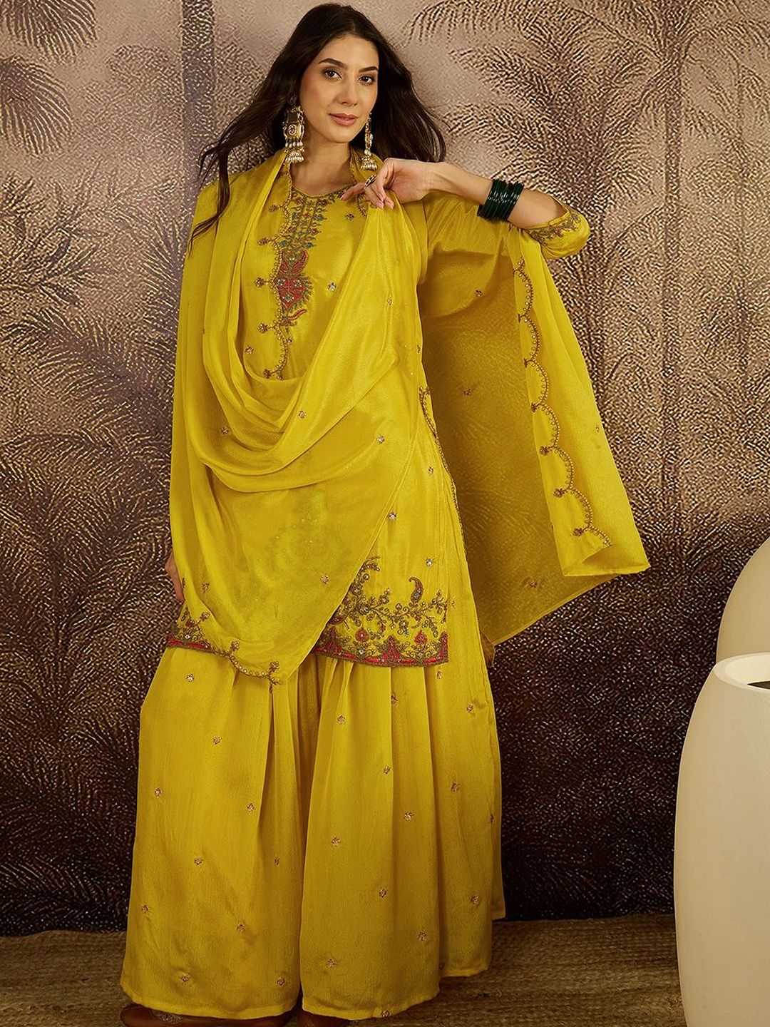 Dhiyona SN Women Embroidered Thread Work Kurta with Sharara & With Dupatta