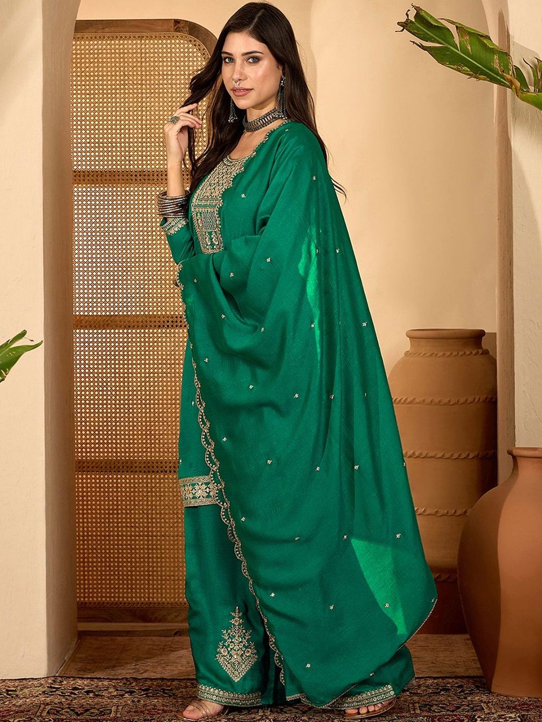 Dhiyona SN Ethnic Motifs Embroidered Thread Work Straight Kurta with Palazzos & Dupatta