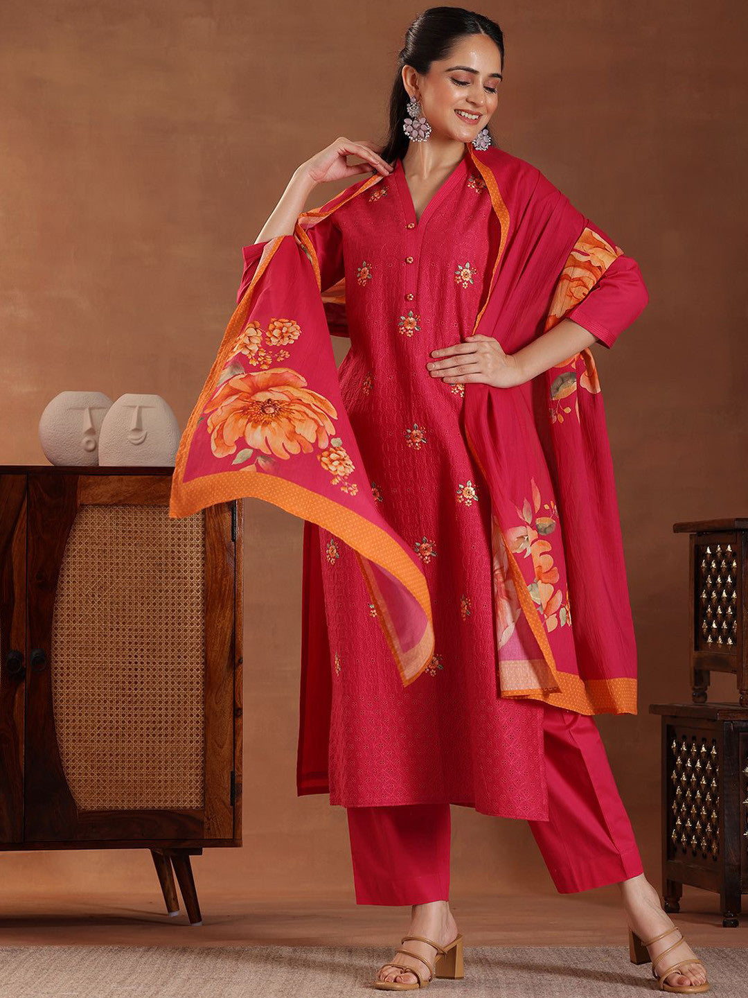 Floral Embroidered Thread Work Pure Cotton Straight Kurta with Trousers & Dupatta