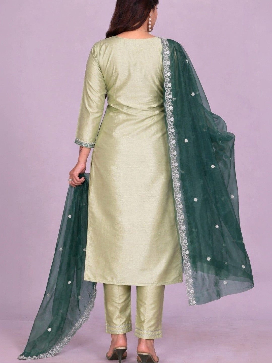 Women Ethnic Motifs Embroidered Regular Kurta with Trousers & With Dupatta