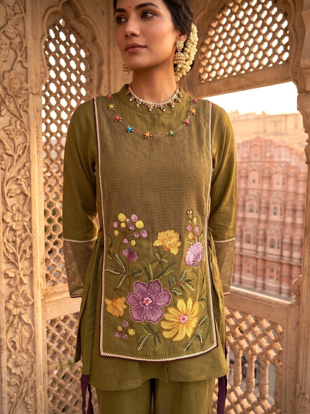 Gaur Mantis Embroidery Cotton Co-ord Set