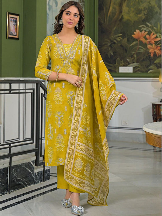 Dhiyona KL Women Ethnic Motifs Printed Regular Thread Work Kurta with Trousers & With Dupatta
