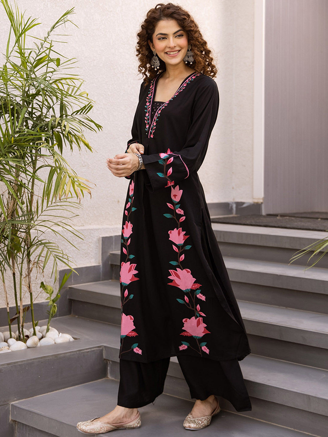 Women Floral Embroidered A-Line Kurta with Palazzo