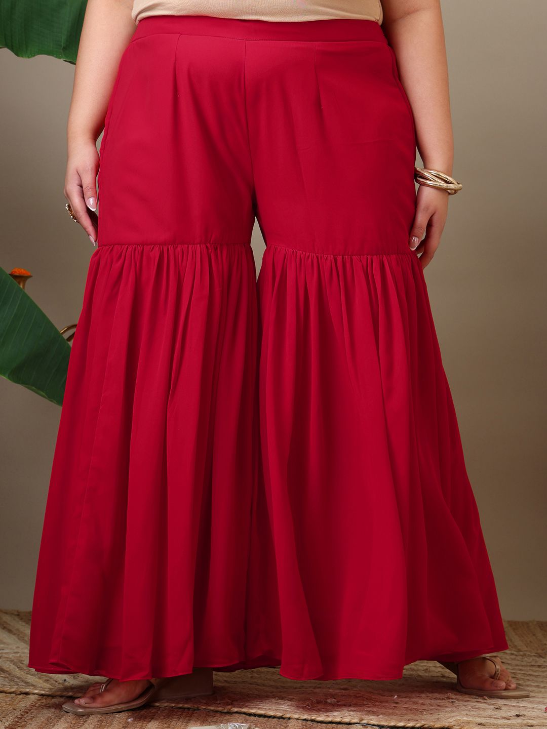 Dhiyona IN Women Ethnic Motifs Embroidered Regular Kurta with Sharara & With Dupatta