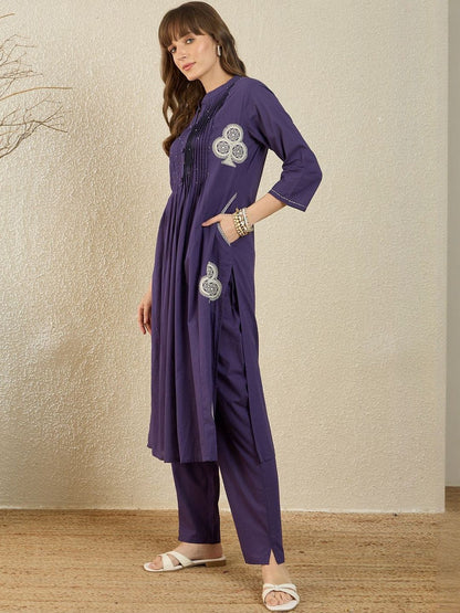 Dhiyona IE Printed Mandarin Collar Three-Quarter Sleeves Pure Cotton Top With Trousers