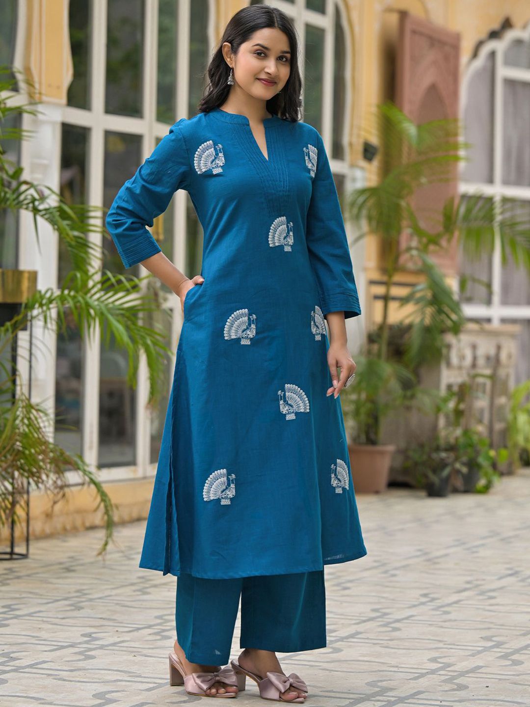 Dhiyona IE Embroidered Mandarin Collar Pure Cotton Tunic With Palazzo