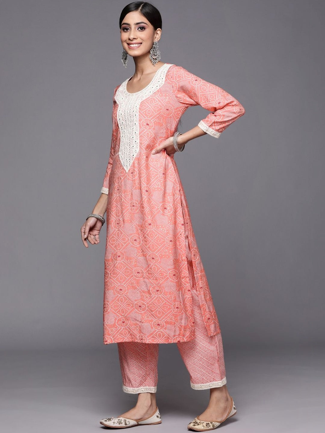 Women Ethnic Motifs Printed Regular Mirror Work Kurta with Trousers & With Dupatta