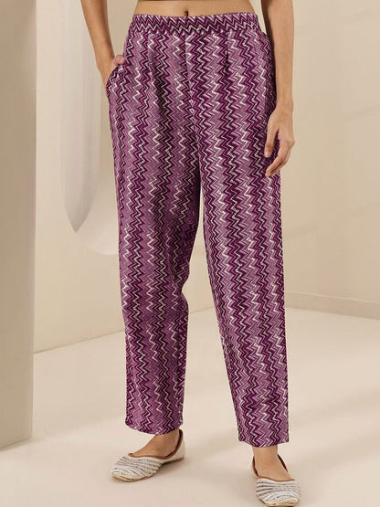Women Floral Printed Regular Thread Work Kurta with Trousers & With Dupatta