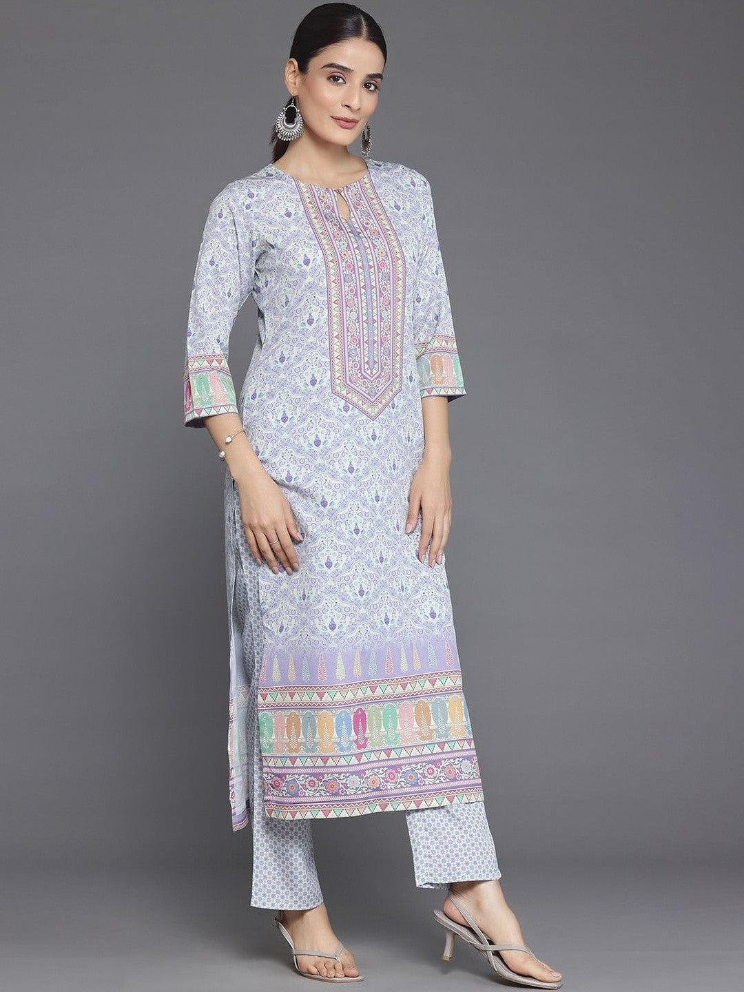 Women Ethnic Motifs Printed Regular Kurta with Trousers & With Dupatta