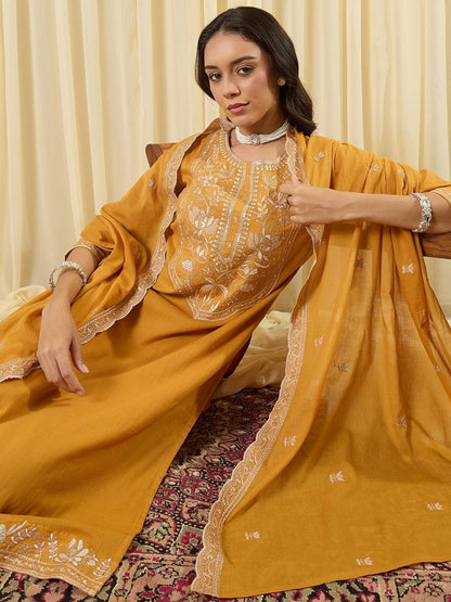 Women Ethnic Motifs Embroidered Regular Thread Work Pure Cotton Kurta with Trousers & With Dupatta