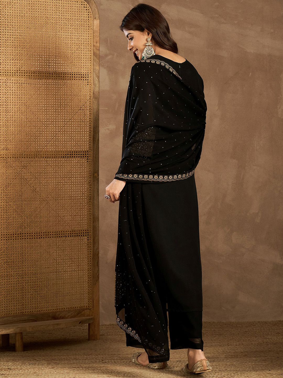 Dhiyona IN Women Striped Embroidered Kurta with Palazzo & Dupatta