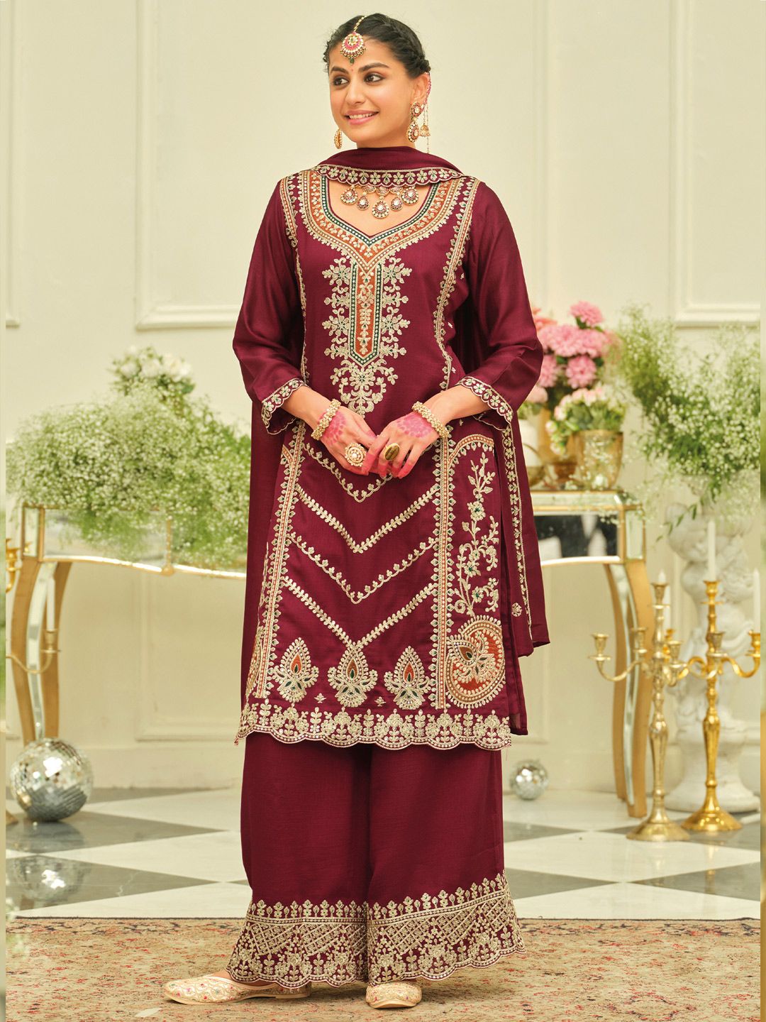 Dhiyona IE Ethnic Motifs Embroidered Zari Kurta with Trousers & With Dupatta