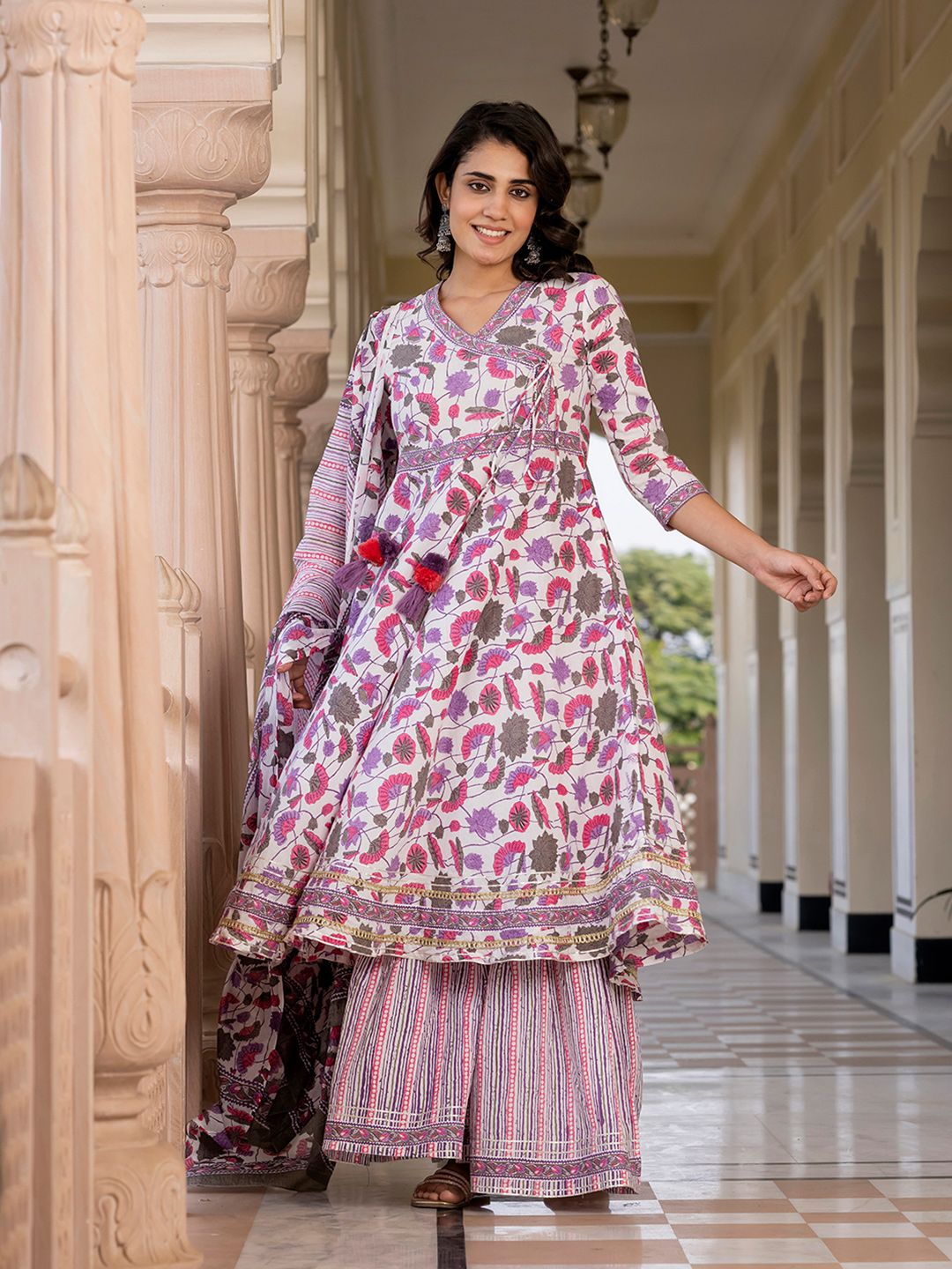 Dhiyona KL Women Floral Printed Angrakha Pure Cotton Kurta with Palazzos & With Dupatta
