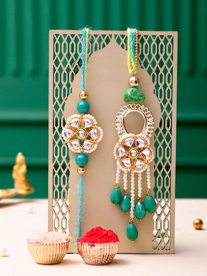 Dhiyona Rakhi
