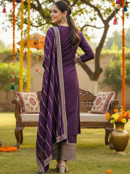 Dhiyona KL Women Ethnic Motifs Embroidered Regular Thread Work Kurta with Palazzos & With Dupatta
