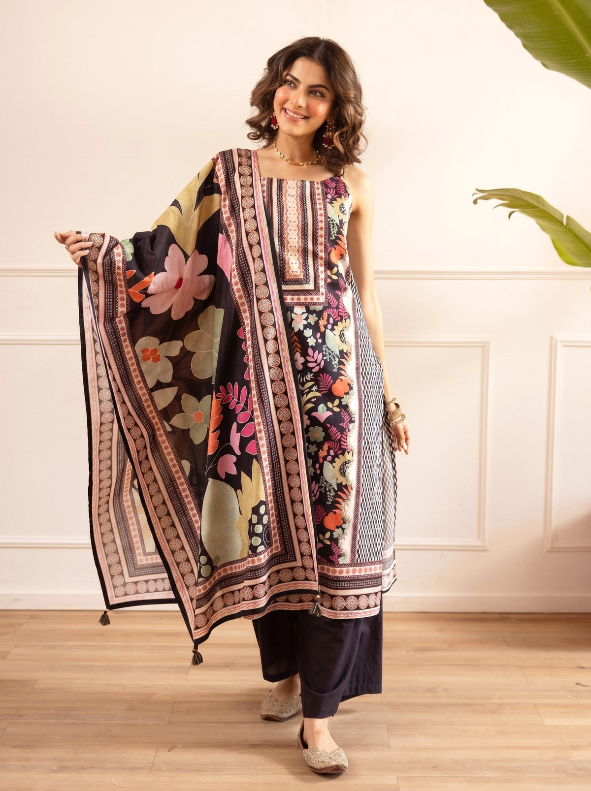 Karen Moonstone printed cotton suit set