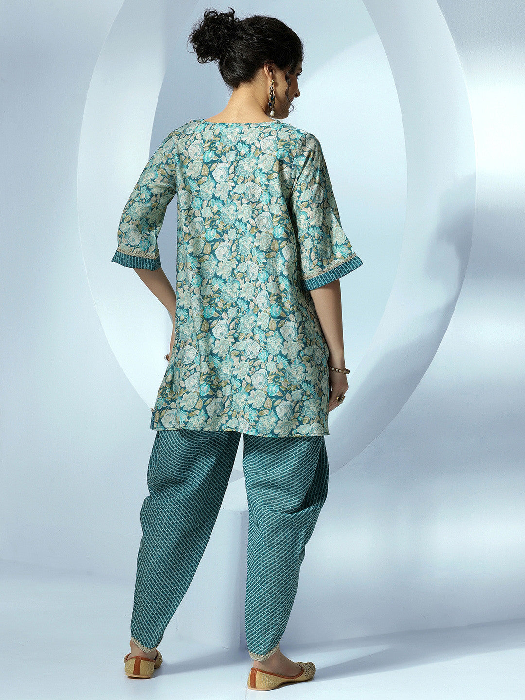 Women Floral Printed Regular Gotta Patti Kurta with Dhoti Pants