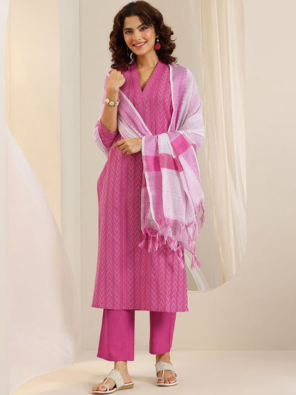 Women Ethnic Motifs Printed Regular Kurta with Trousers & With Dupatta