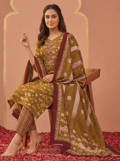 Printed Cotton Sweetheart Neck Kurta & Trousers With Dupatta
