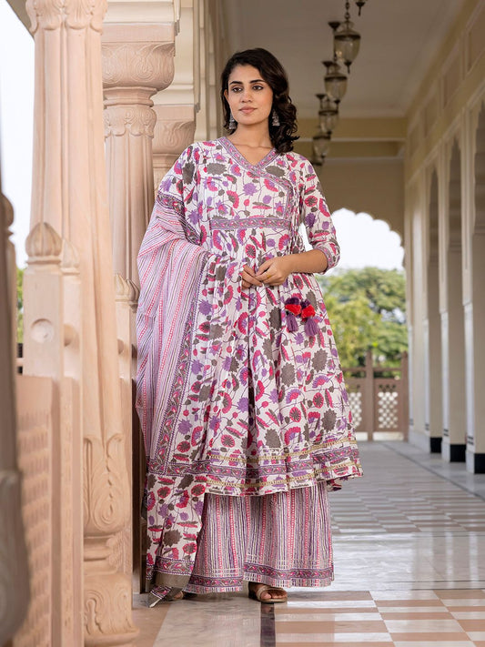 Dhiyona KL Women Floral Printed Angrakha Pure Cotton Kurta with Palazzos & With Dupatta